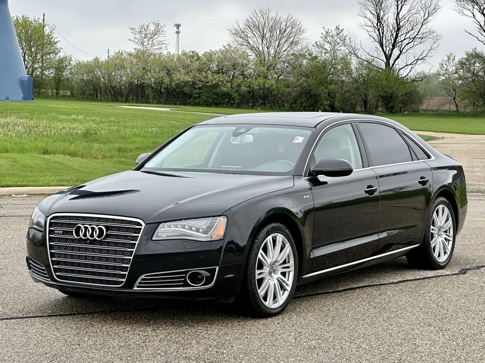 2013 Audi D4 A8 - Image 7 of 31