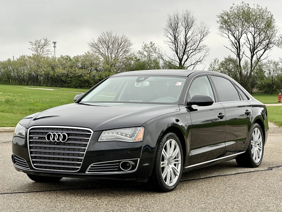 2013 Audi D4 A8 - Image 4 of 31