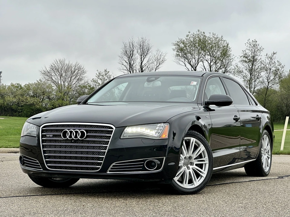 2013 Audi D4 A8 - Image 2 of 31