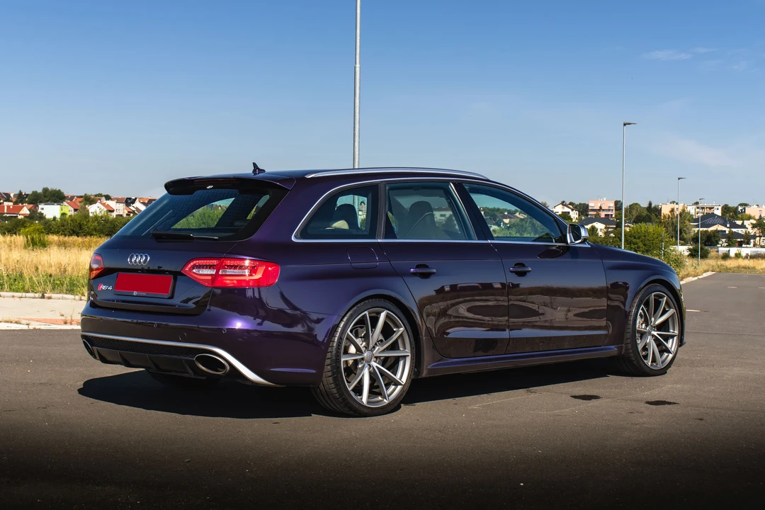 2013 Audi B8 RS4 - Image 7 of 31