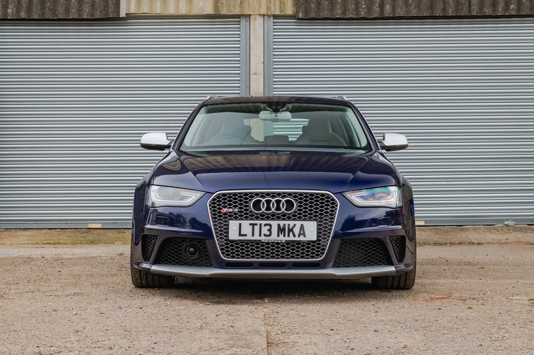 2013 Audi B8 RS4 - Image 2 of 31