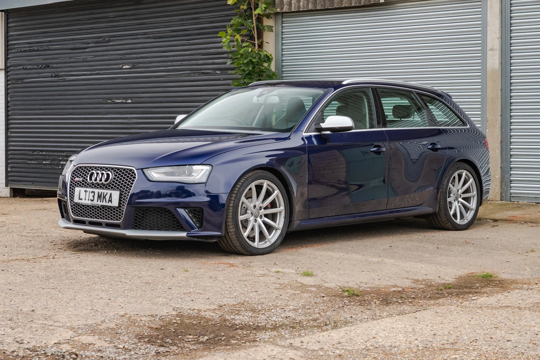 2013 Audi B8 RS4 - Image 10 of 31