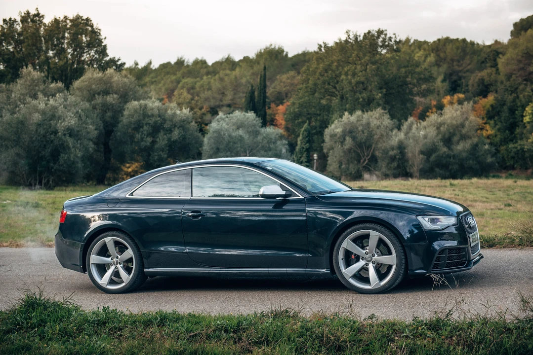 2013 Audi B8 RS5 - Image 8 of 31