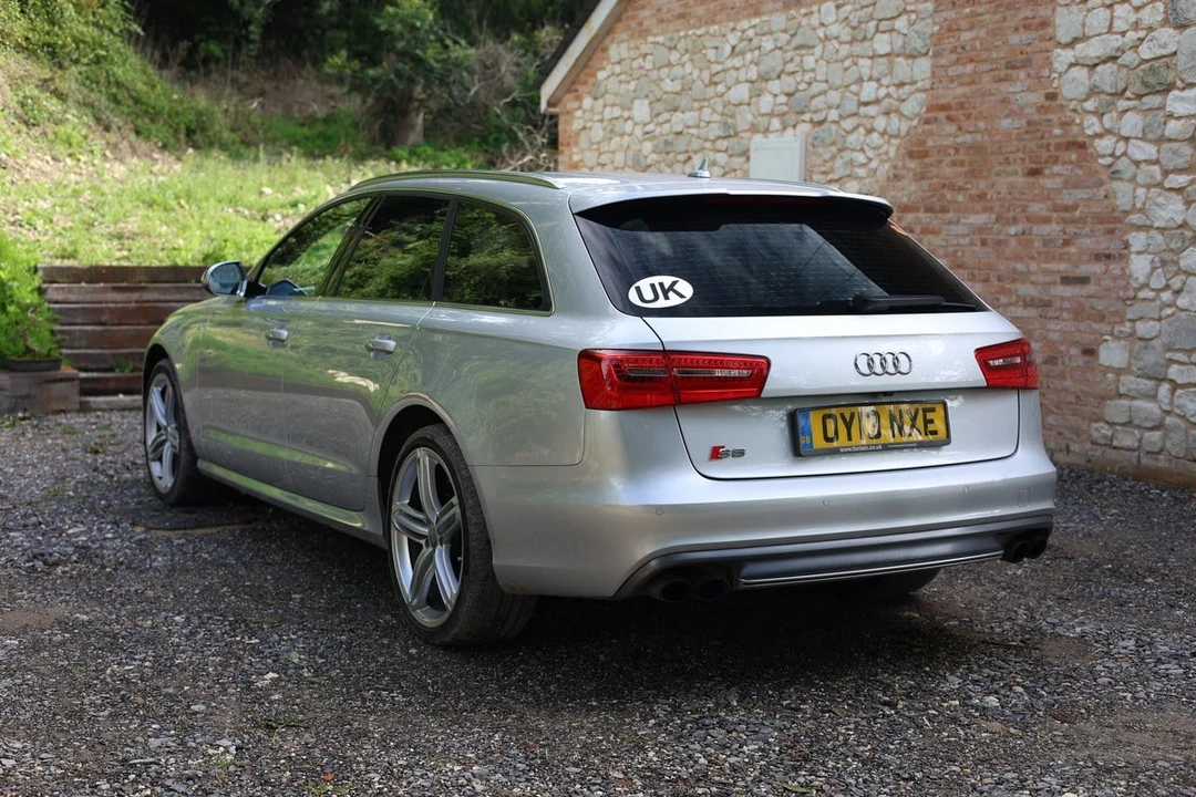 2013 Audi C7 S6 - Image 11 of 30