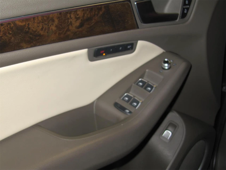 2013 Audi 8R Q5 - Image 13 of 21