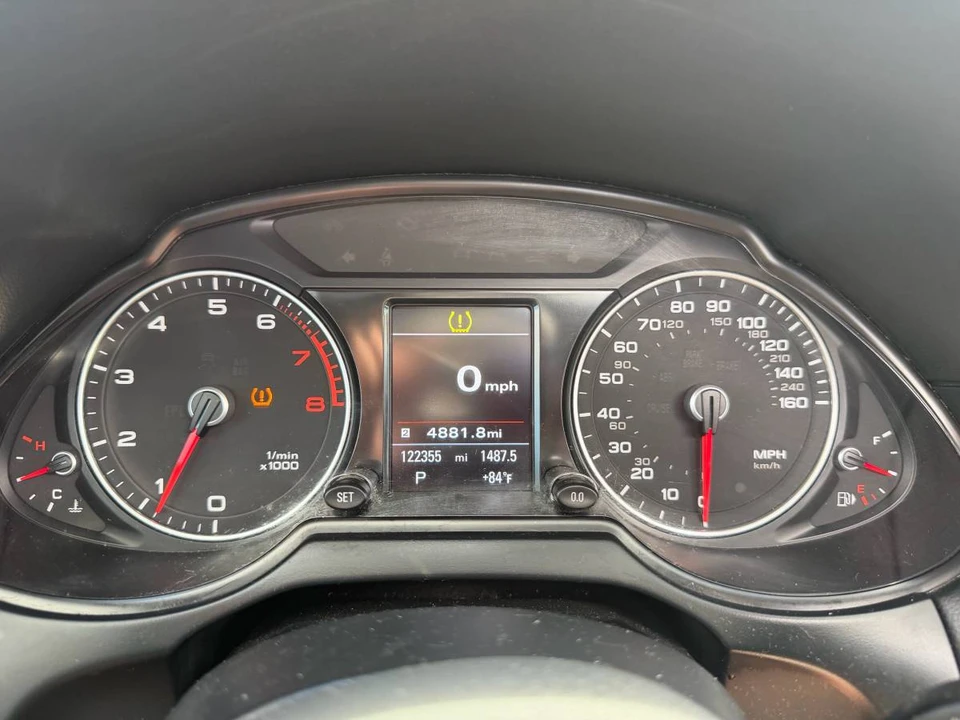 2013 Audi 8R Q5 - Image 17 of 18
