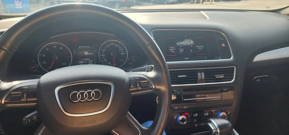 2013 Audi 8R Q5 - Image 8 of 20