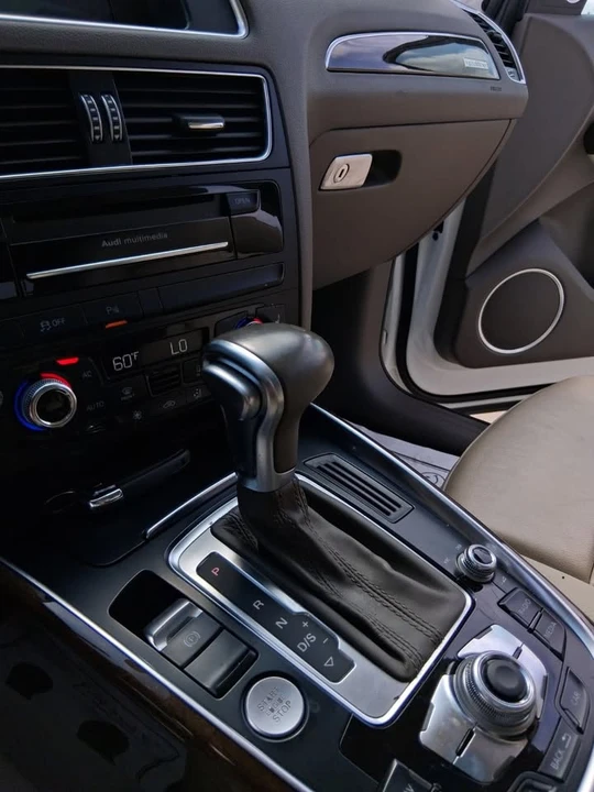 2013 Audi 8R Q5 - Image 12 of 19