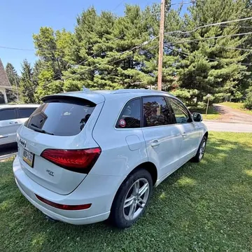 2013 Audi Q5 2.0T Premium Plus Sport Utility 4D