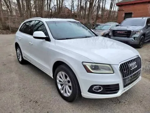 2013 Audi Q5 2.0T Premium Plus Sport Utility 4D