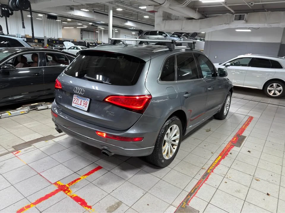 2013 Audi 8R Q5 - Image 2 of 20