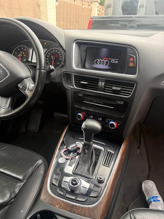 2013 Audi 8R Q5 - Image 8 of 9