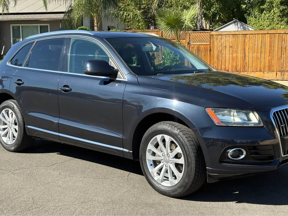 2013 Audi 8R Q5 - Image 2 of 11