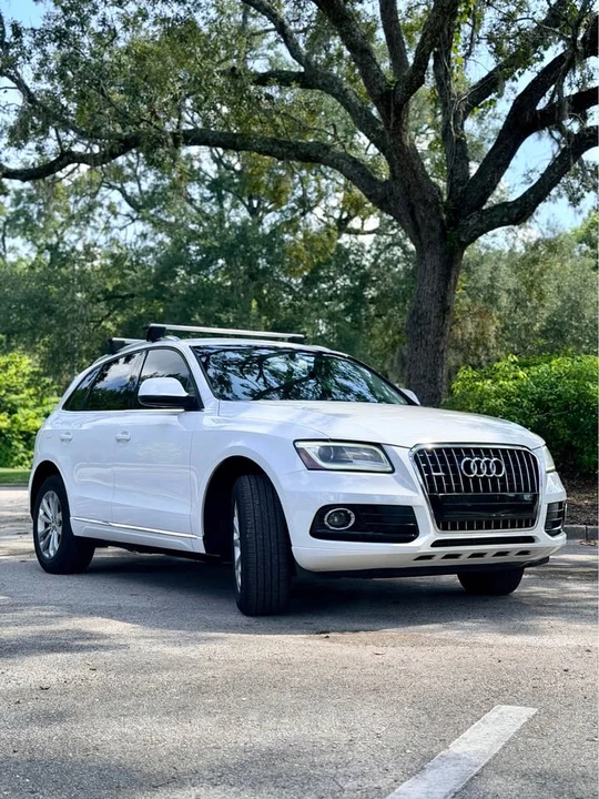 2013 Audi 8R Q5 - Image 8 of 19