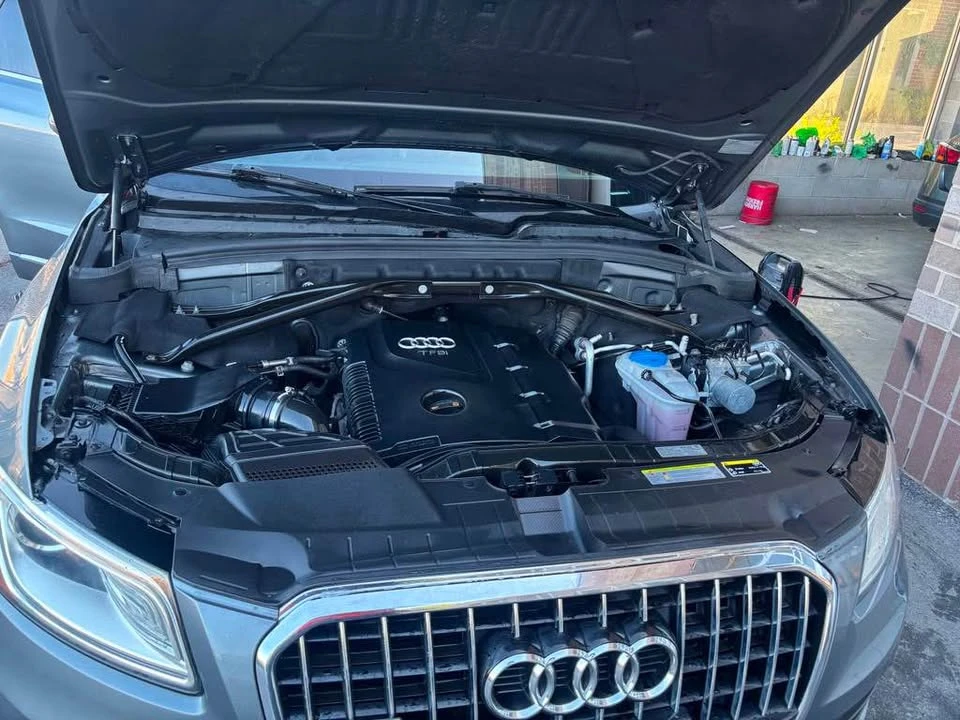 2013 Audi 8R Q5 - Image 9 of 11