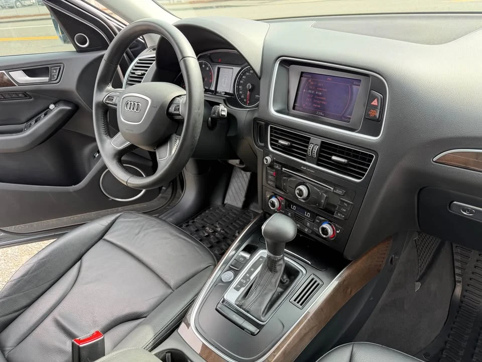 2013 Audi 8R Q5 - Image 11 of 17