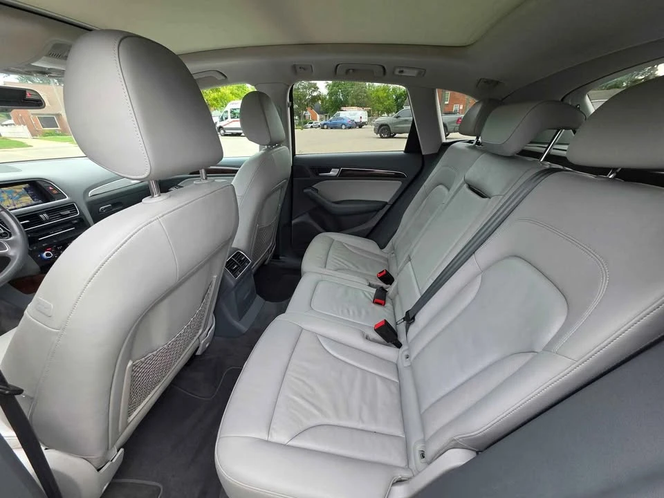 2013 Audi 8R Q5 - Image 9 of 12