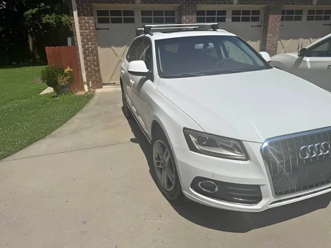 2013 Audi Q5 2.0T Premium Sport Utility 4D