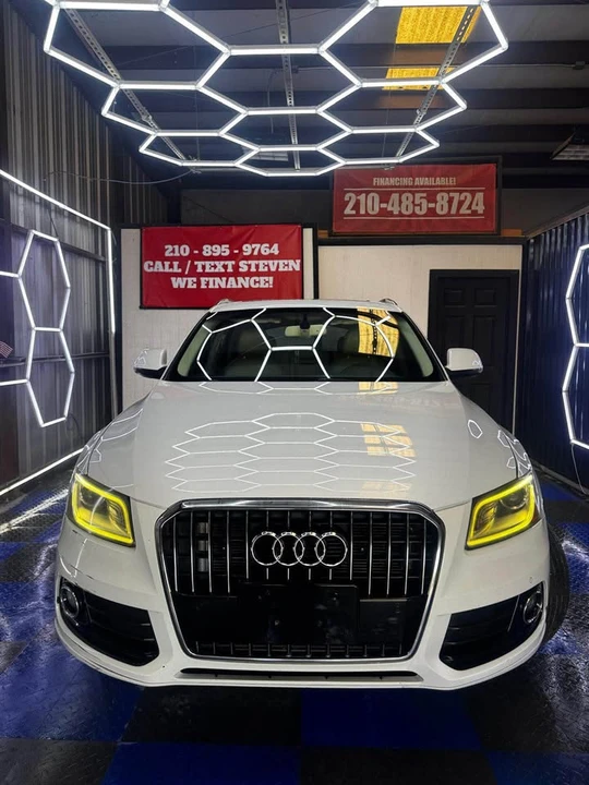 2013 Audi 8R Q5 - Image 2 of 11