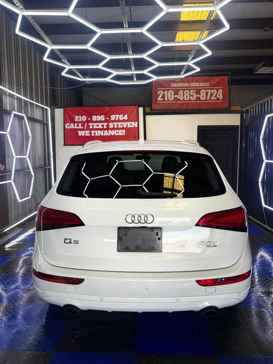 2013 Audi 8R Q5 - Image 10 of 11