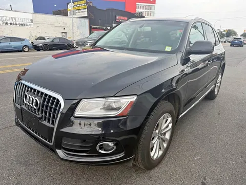 2013 Audi Q5 2.0T Premium Sport Utility 4D