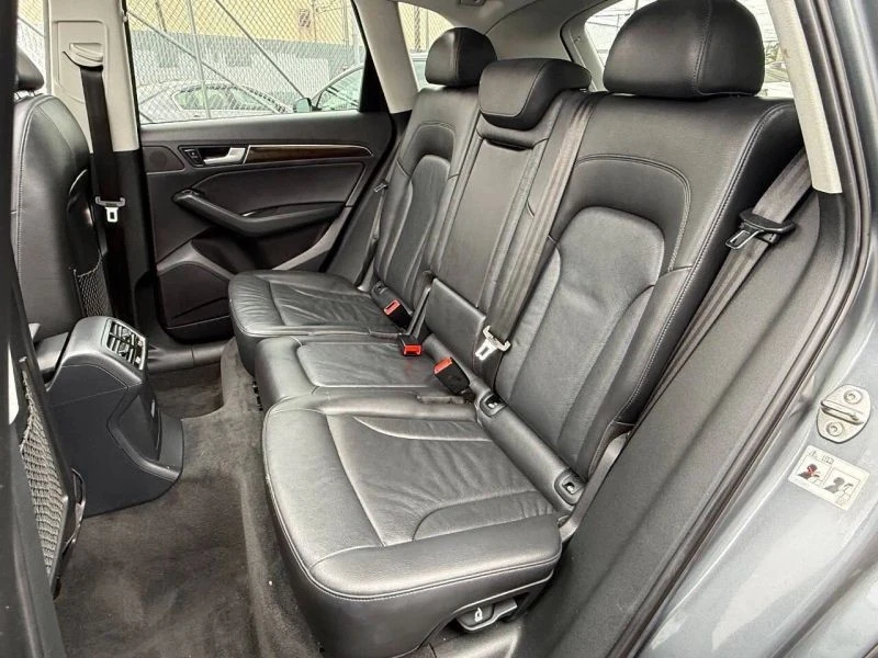 2013 Audi 8R Q5 - Image 10 of 12