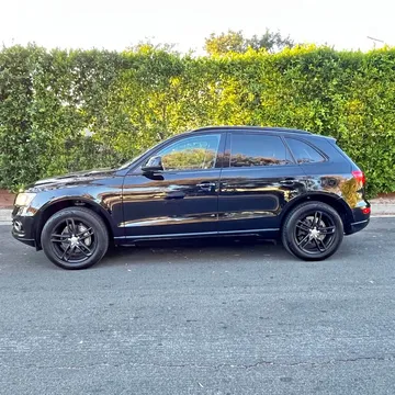 2013 Audi Q5 2.0T Quattro Premium Plus