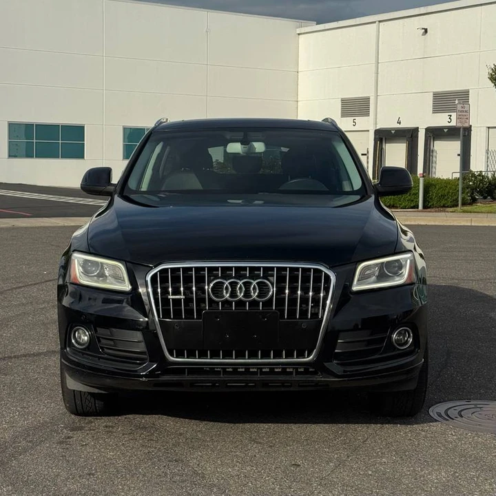 2013 Audi 8R Q5 - Image 2 of 20
