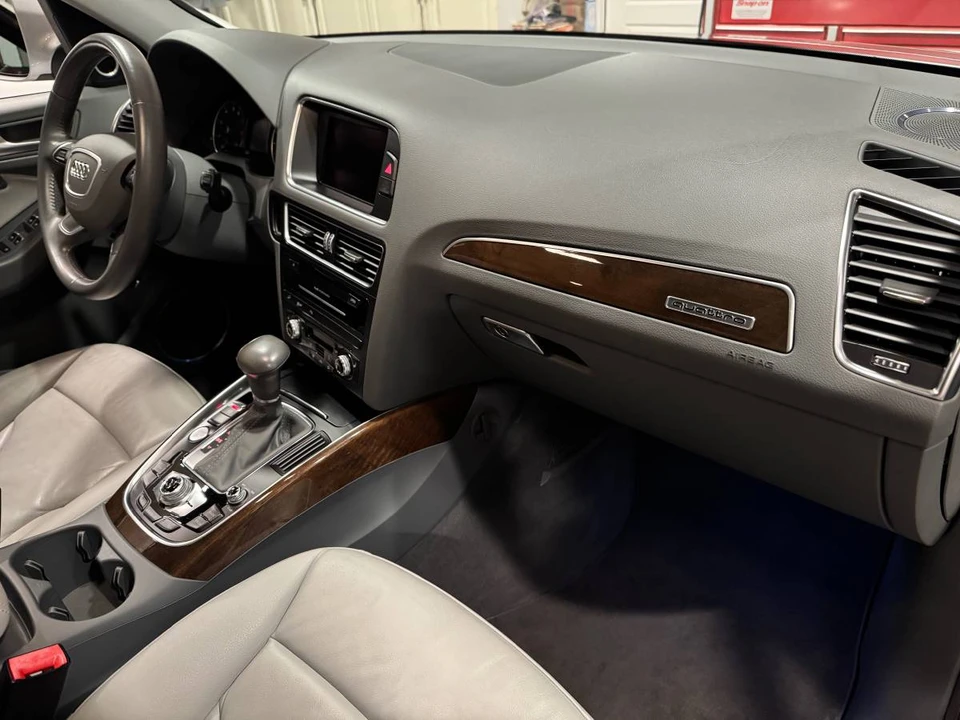 2013 Audi 8R Q5 - Image 8 of 21