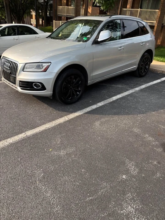 2013 Audi 8R Q5 - Image 2 of 9
