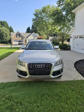 2013 Audi Q5 2.0T Quattro Premium