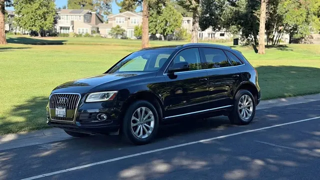 2013 Audi Q5 2.0T Quattro Premium