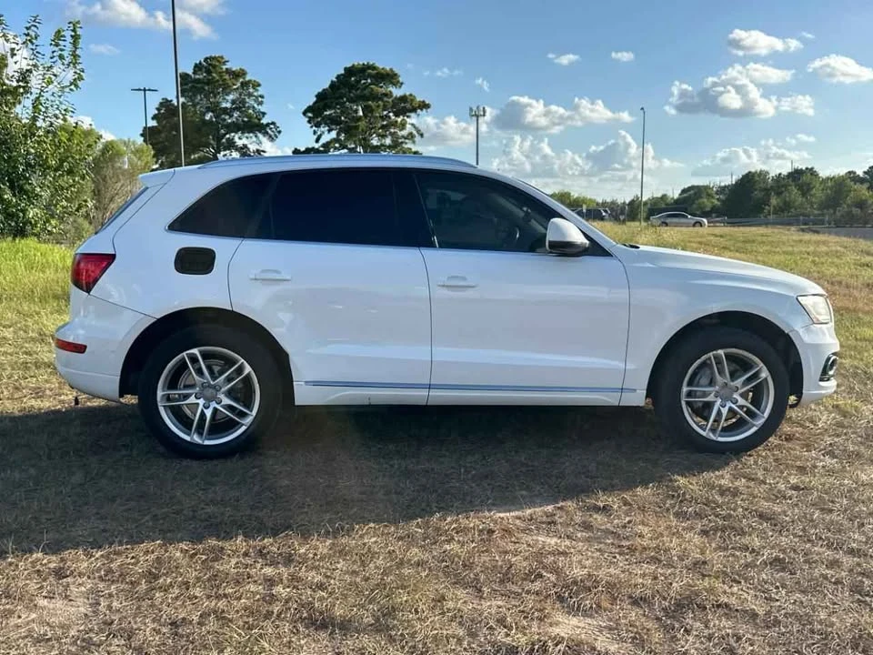 2013 Audi 8R Q5 - Image 10 of 17