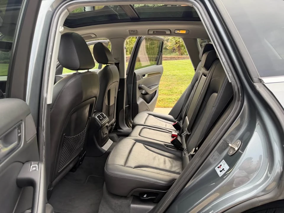 2013 Audi 8R Q5 - Image 10 of 16