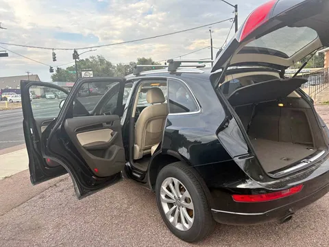 2013 Audi Q5 2.0T Quattro Premium
