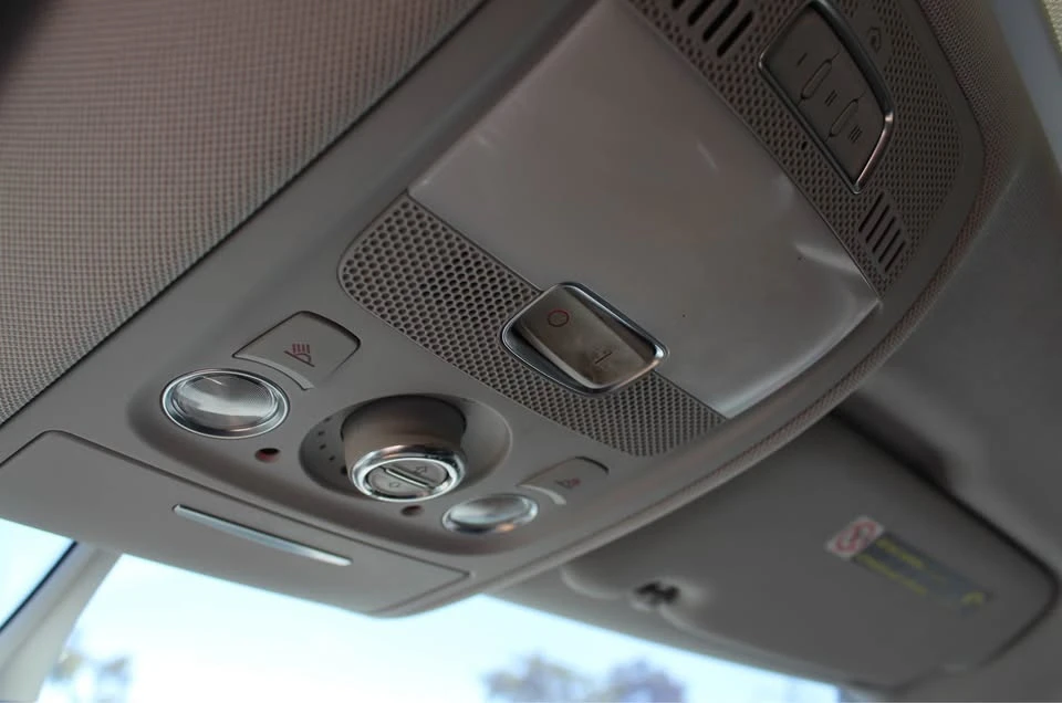 2013 Audi 8R Q5 - Image 8 of 19