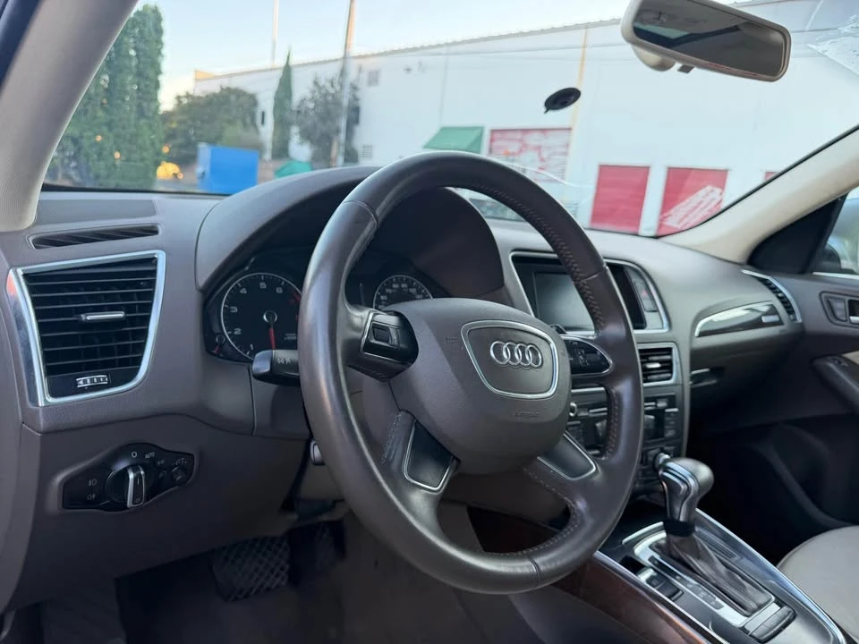 2013 Audi 8R Q5 - Image 9 of 20
