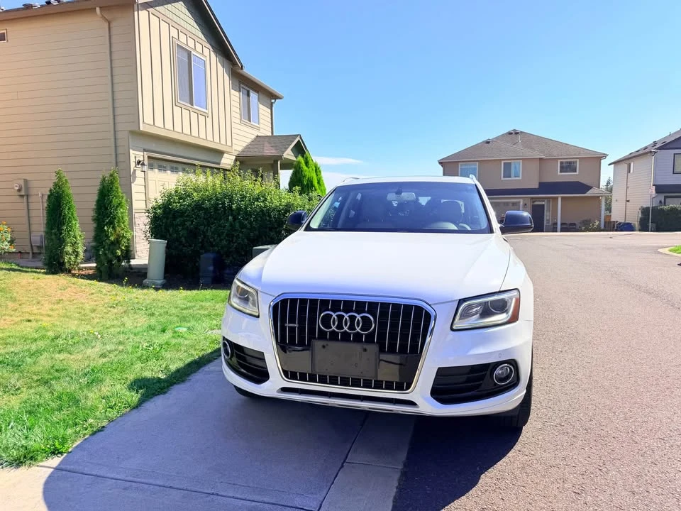 2013 Audi 8R Q5 - Image 2 of 20