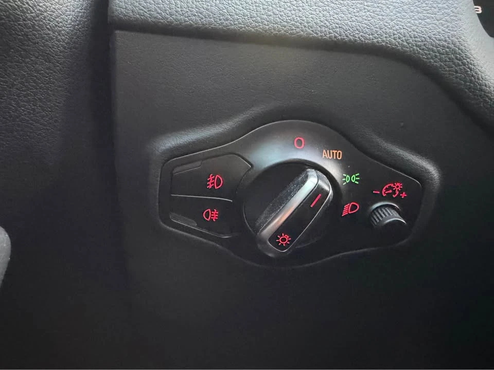 2013 Audi 8R Q5 - Image 11 of 19