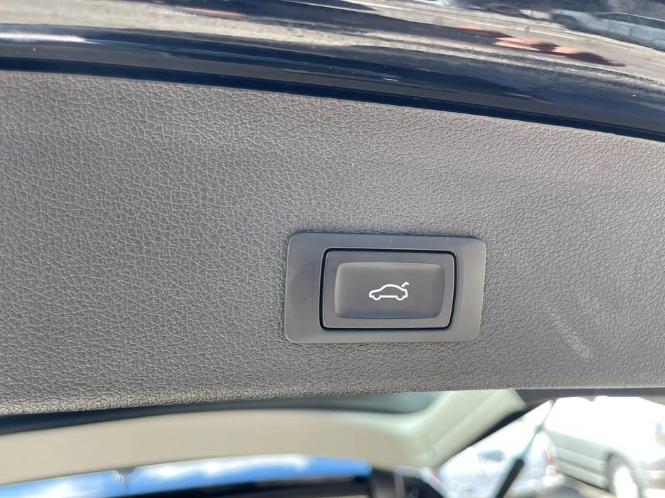 2013 Audi 8R Q5 - Image 11 of 20