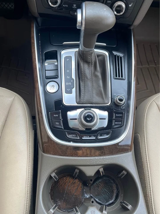 2013 Audi 8R Q5 - Image 8 of 12