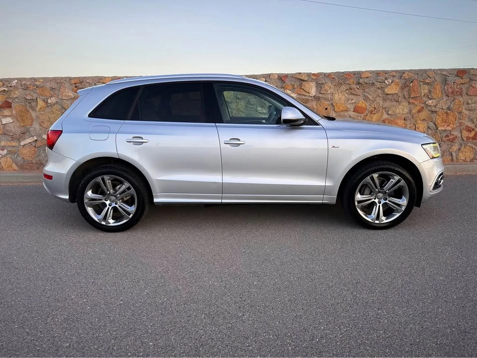 2013 Audi 8R Q5 - Image 11 of 12