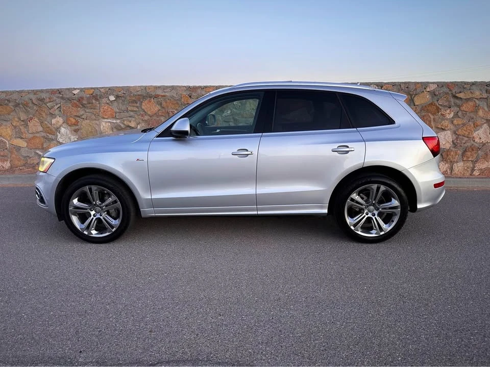 2013 Audi 8R Q5 - Image 2 of 12
