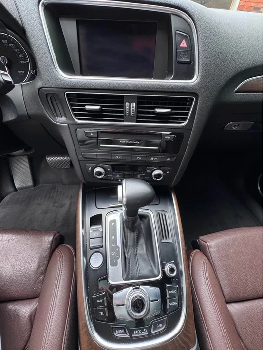 2013 Audi 8R Q5 - Image 6 of 10