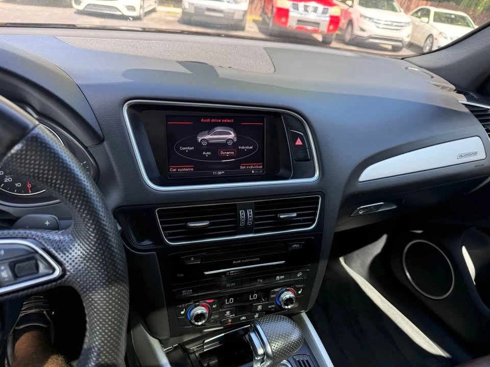 2013 Audi 8R Q5 - Image 19 of 20