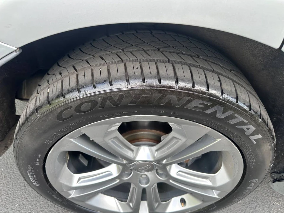 2013 Audi 8R Q5 - Image 24 of 24