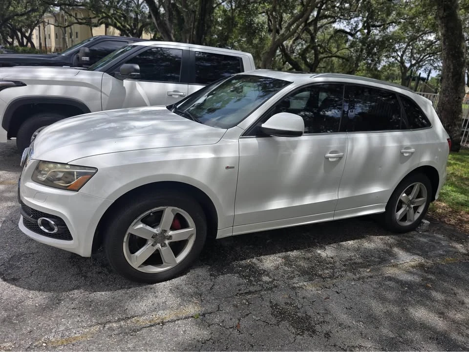 2013 Audi 8R Q5 - Image 8 of 8