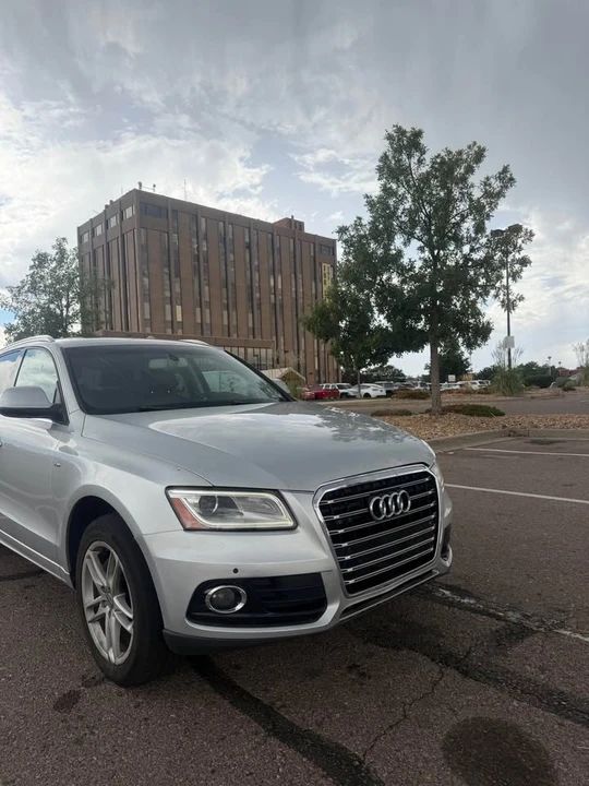 2013 Audi 8R Q5 - Image 2 of 14