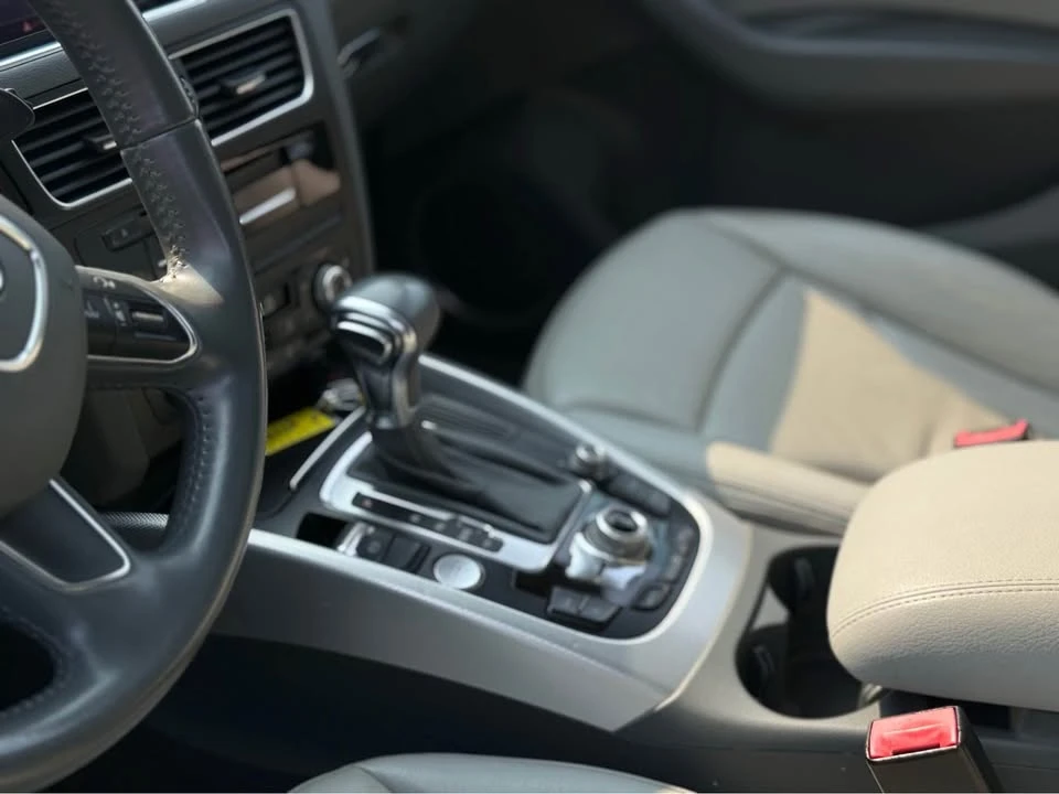 2013 Audi 8R Q5 - Image 6 of 10
