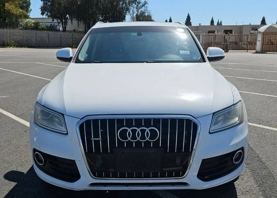 2013 Audi 8R Q5 - Image 2 of 16